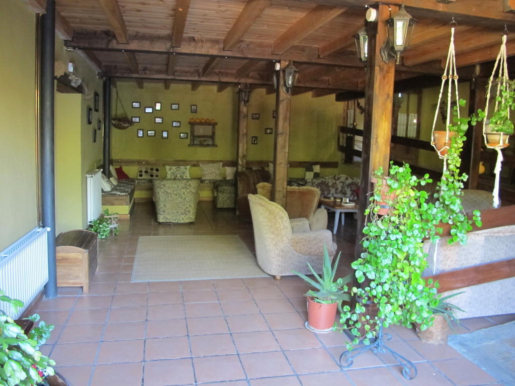 Albergue San Pelayo Villarente Exterior photo
