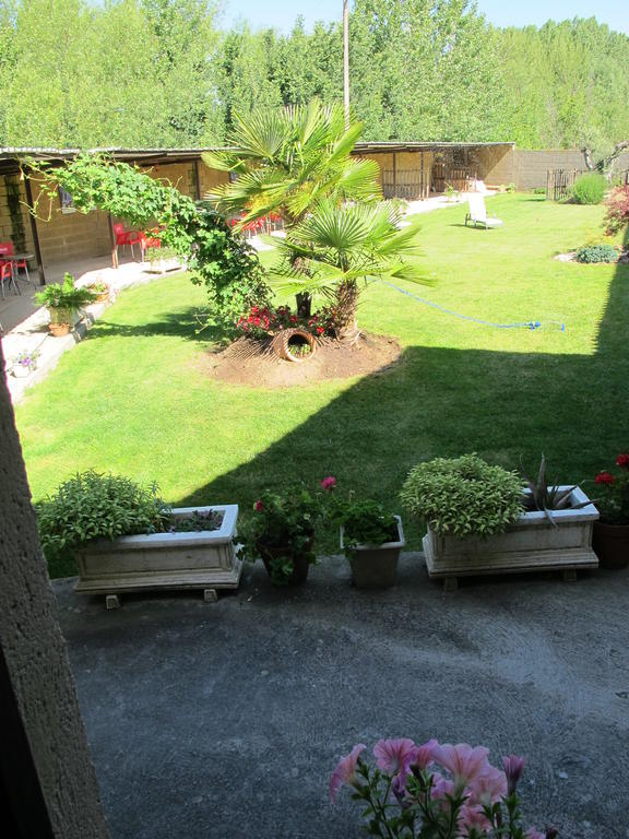 Albergue San Pelayo Villarente Exterior photo